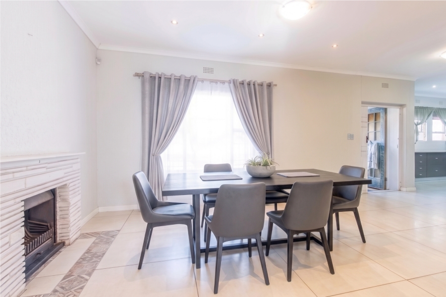 5 Bedroom Property for Sale in Bonny Brook Western Cape